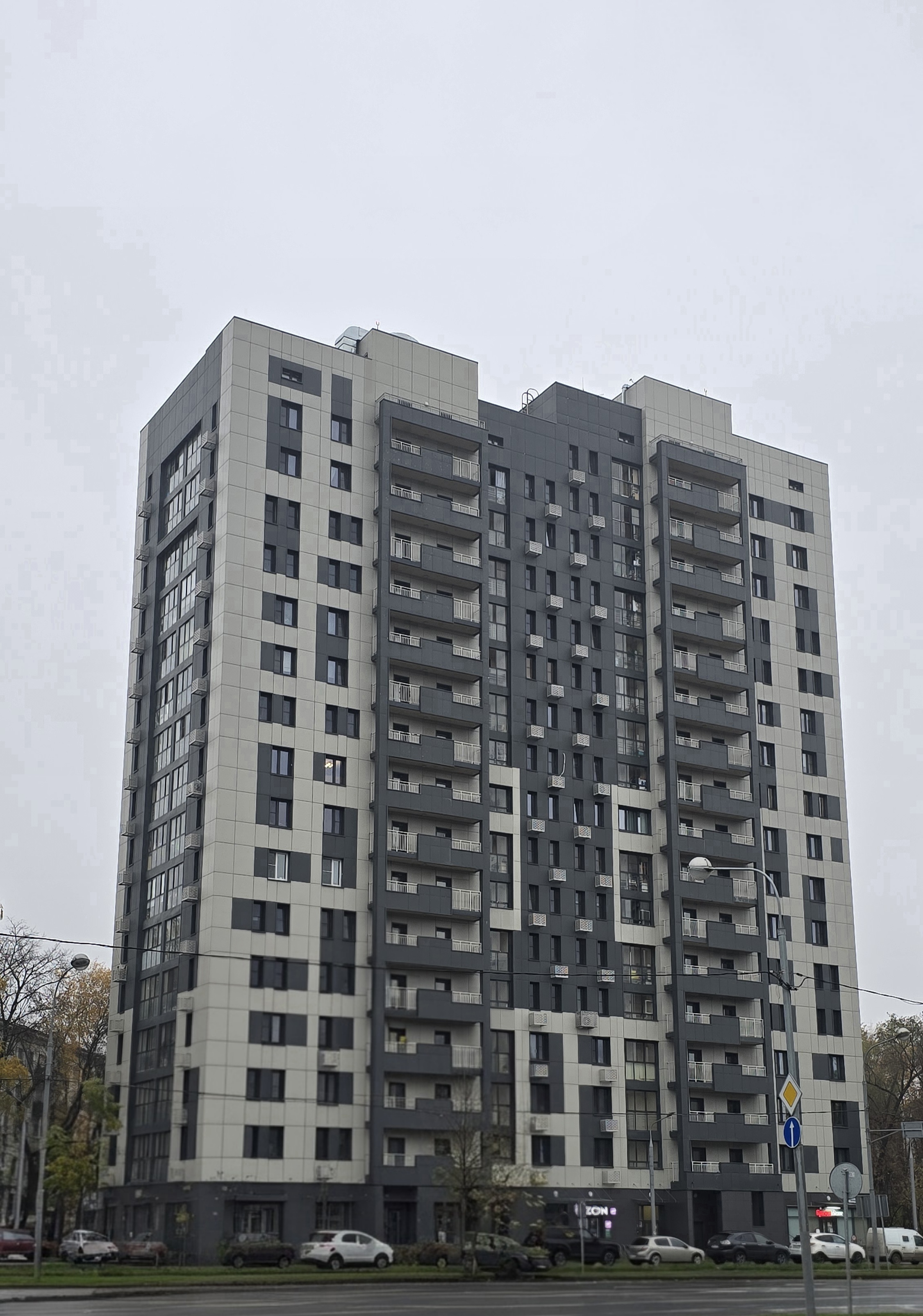 Здание на Бескудниковском переулке, 5, Москва — вид с внутреннего двора