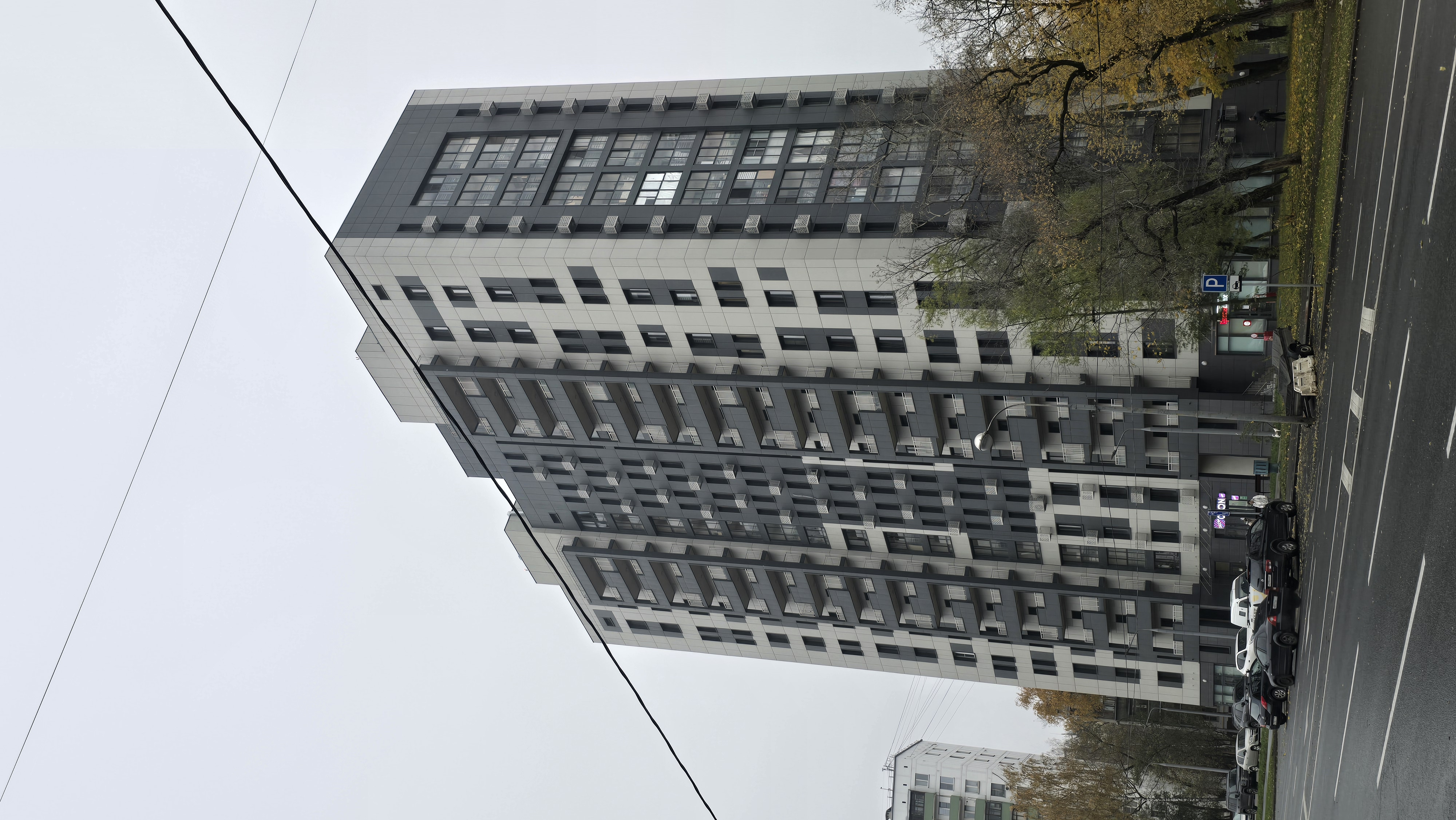 Жилой дом на улице Паперника, 12А, Москва — вид со двора